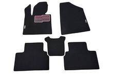 Avtomobil üçün ayaqaltı dəsti 