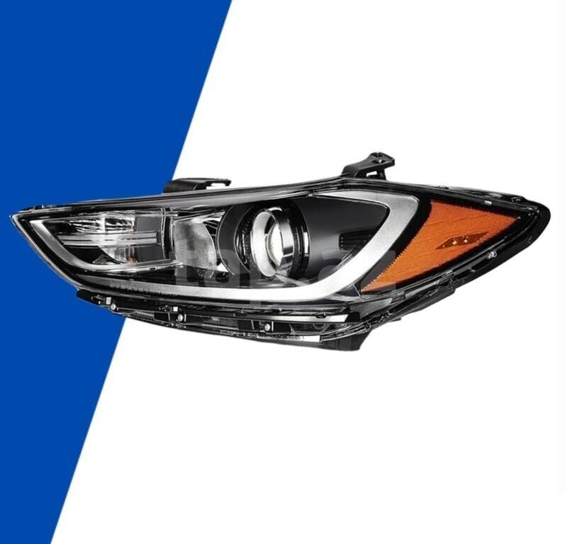 Hyundai Elantra 2017 amerikanka qabaq sağ fara - 1